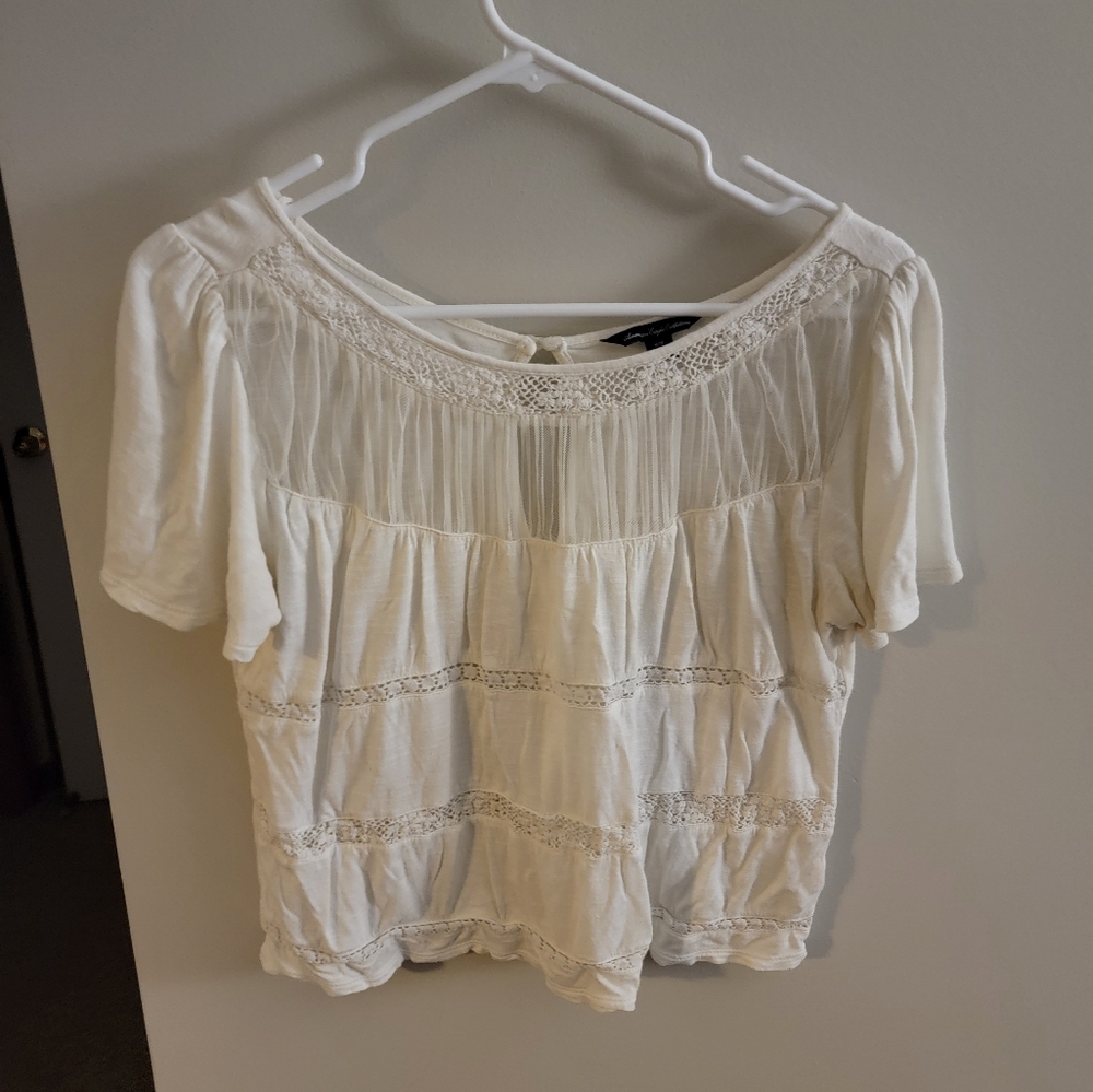 American Eagle Cute Cropped top!